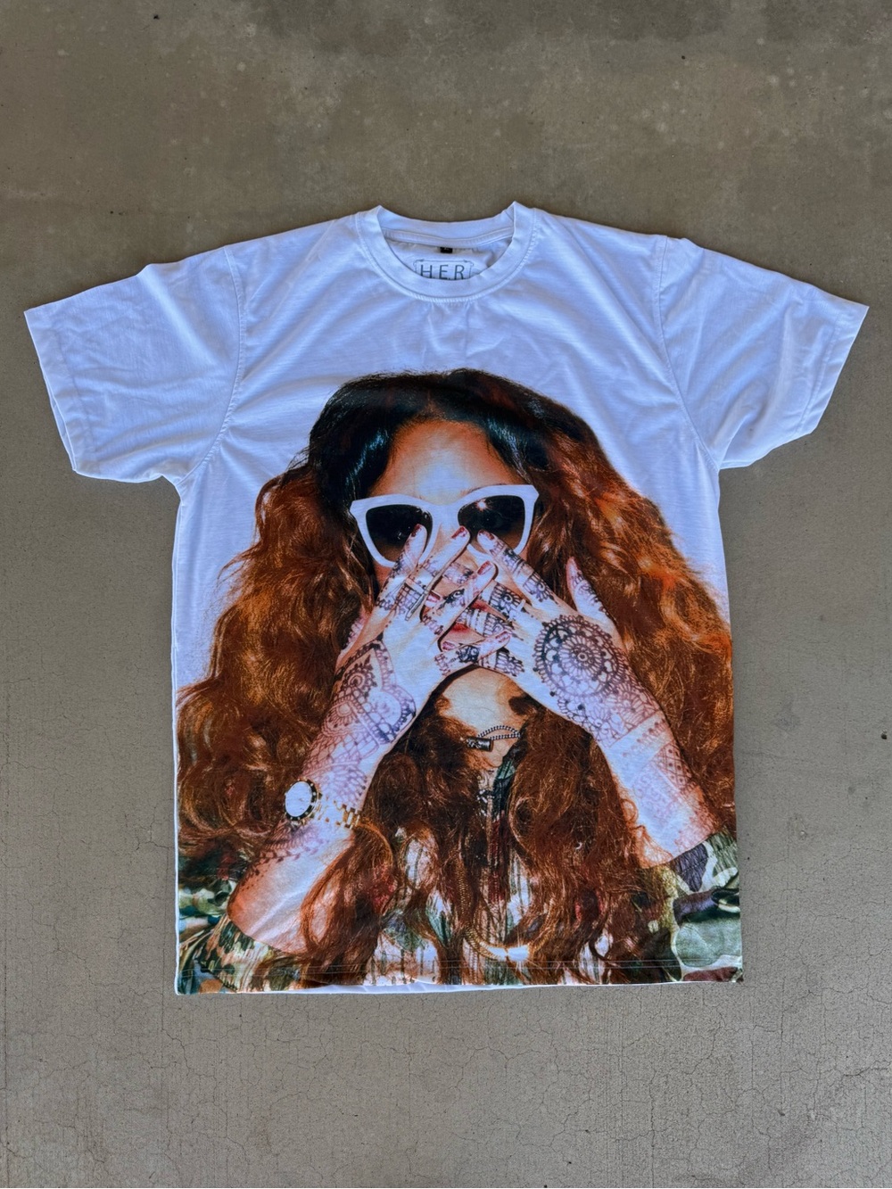 H.E.R. Official Merchandise All Over Print Graphic T-Shirt – Size XL